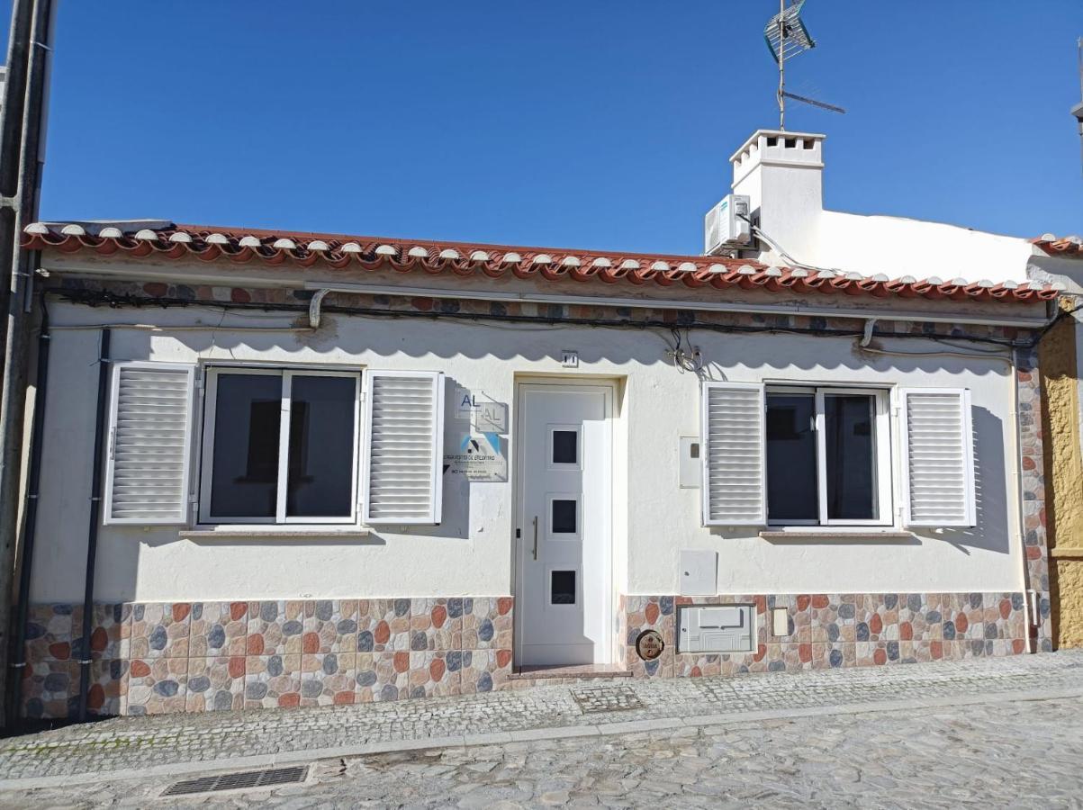Casa Ponto De Encontro Villa Almodôvar Eksteriør bilde